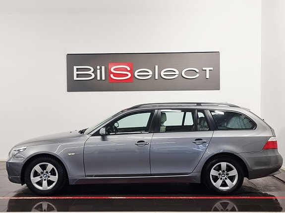 BMW 520d 2 of 5