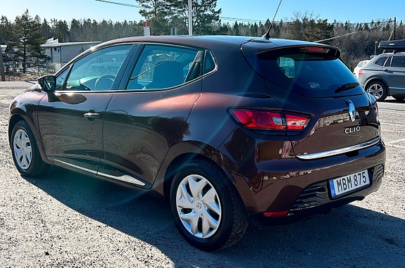 Renault Clio 6 of 17
