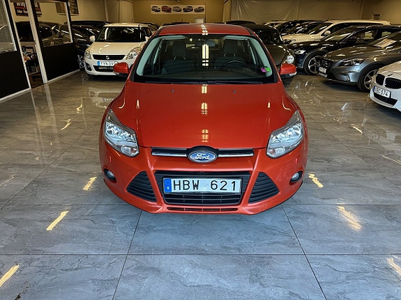 Ford Focus 9 of 18