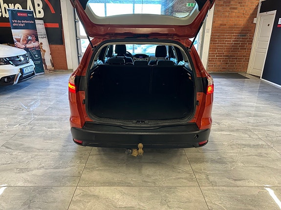 Ford Focus 12 of 18