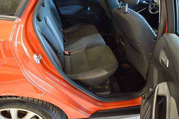 Ford Focus 16 of 18