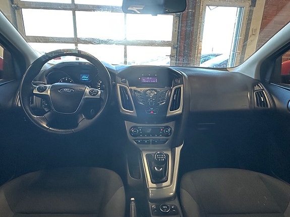 Ford Focus 15 of 18