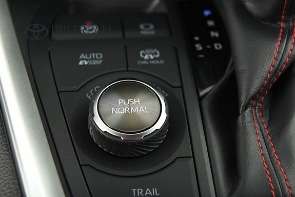 Toyota RAV4 17 of 25