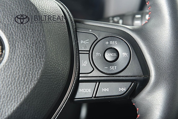 Toyota RAV4 16 of 25