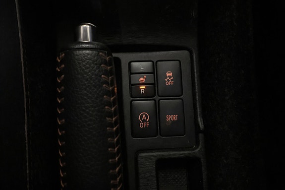 Toyota Yaris 6 of 20
