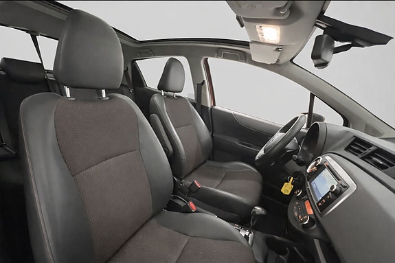 Toyota Yaris 7 of 20