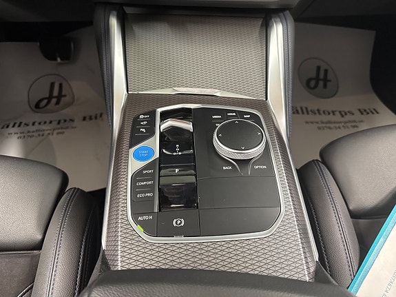 BMW i4 16 of 27