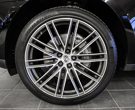 Porsche Macan S 20 of 20