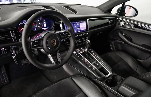 Porsche Macan S 7 of 20