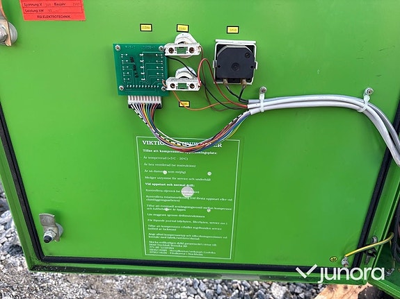 Product image 11 of 28