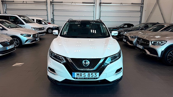 Nissan Qashqai 2 of 5