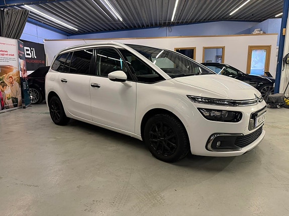 Citroen Grand C4 Picasso 3 of 5