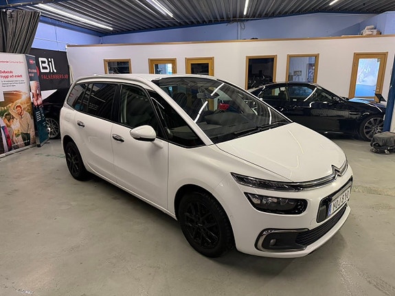 Citroen Grand C4 Picasso 2 of 5