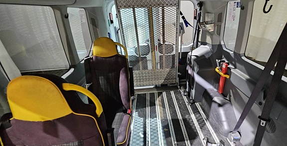Ford Transit 8 of 10