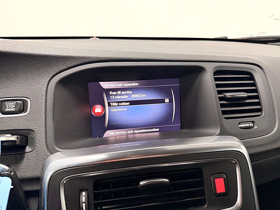 Volvo V60 18 of 29