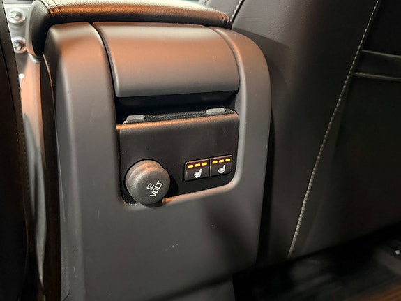 Volvo V60 12 of 29