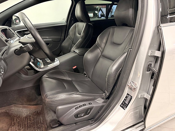 Volvo V60 9 of 29