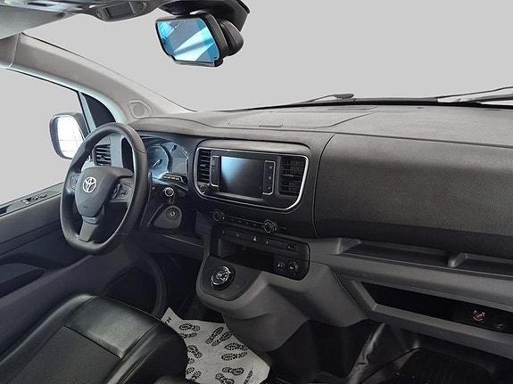 Toyota Proace 7 of 11