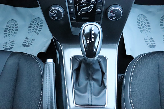 Volvo V40 11 of 12