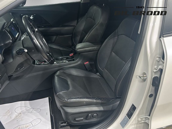 Kia Niro 8 of 14