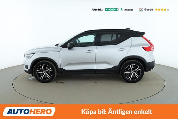 Volvo XC40 2 of 5