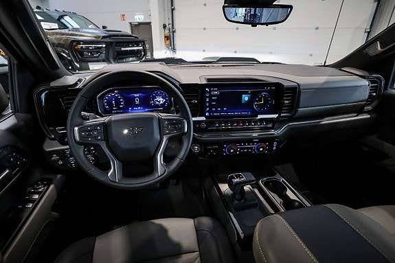 Chevrolet Silverado EV 19 of 30