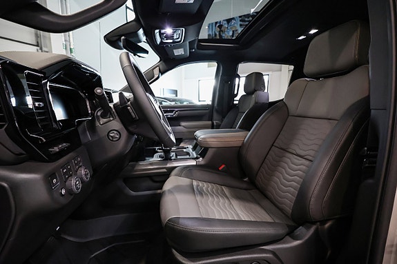 Chevrolet Silverado EV 20 of 30