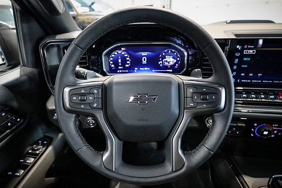 Chevrolet Silverado EV 30 of 30