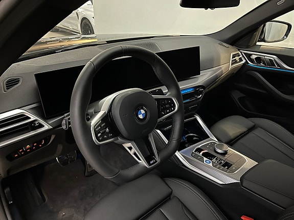 BMW i4 6 of 14