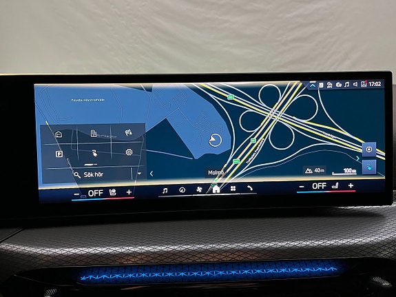 BMW i4 10 of 14