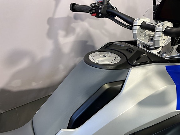 BMW R1300GS 15 of 19