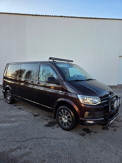 Volkswagen Transporter 2 of 3