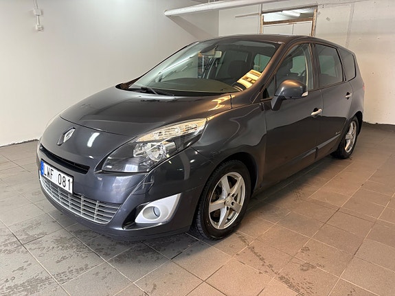 Renault Grand Scenic III 4 of 5