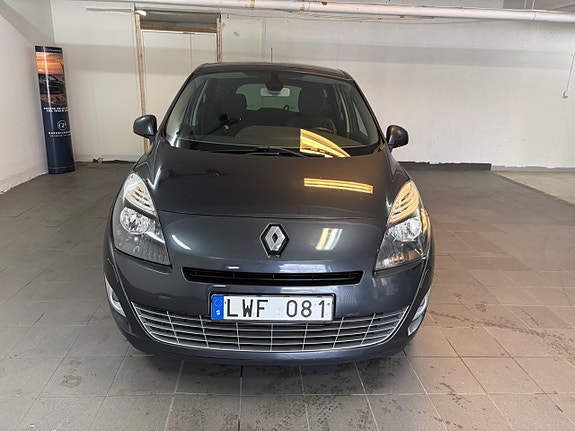 Renault Grand Scenic III 2 of 5