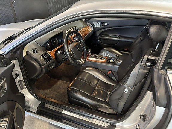 Jaguar XK 7 of 23