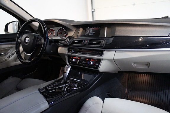 BMW 520d 11 of 24