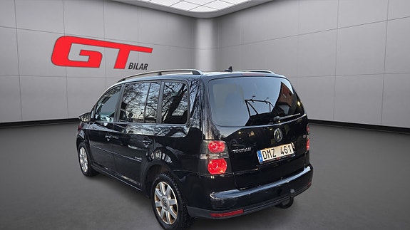 Volkswagen Touran 6 of 20