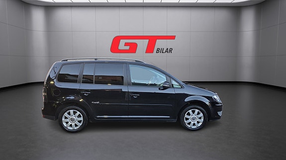 Volkswagen Touran 9 of 20