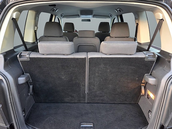 Volkswagen Touran 19 of 20
