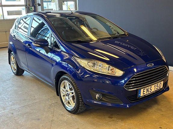 Ford Fiesta 2 of 15