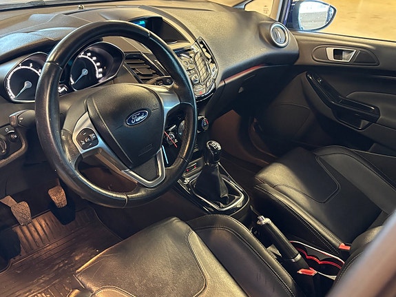 Ford Fiesta 7 of 15