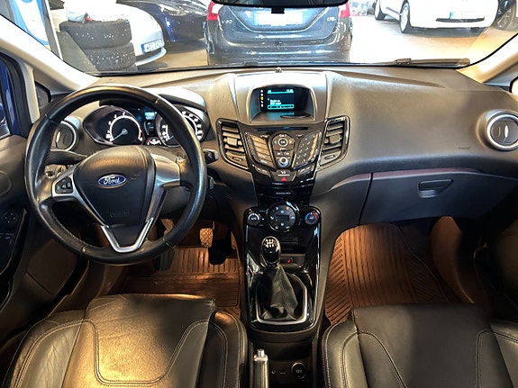 Ford Fiesta 12 of 15