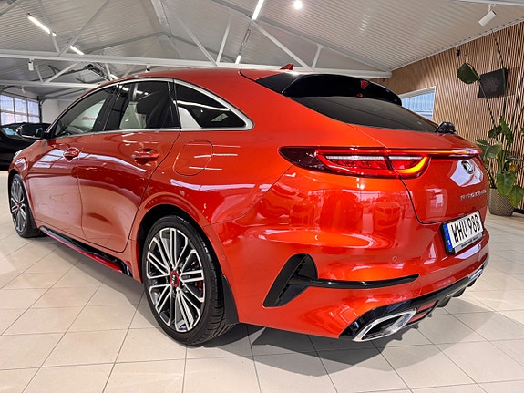 Kia ProCeed 3 of 5