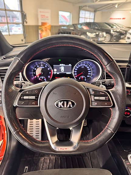 Kia ProCeed 13 of 21