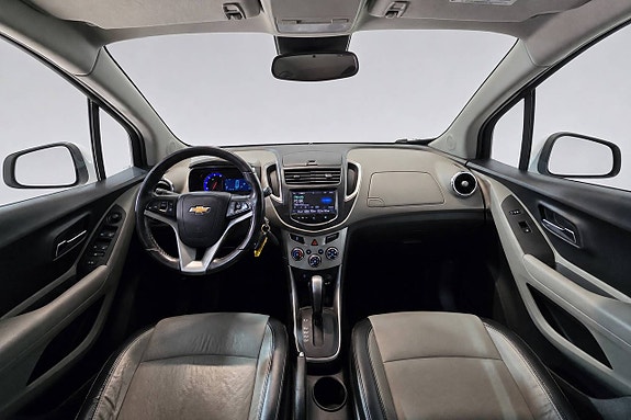 Chevrolet Trax 11 of 24