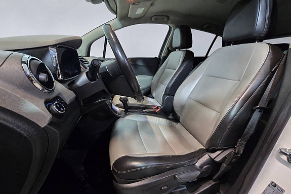 Chevrolet Trax 10 of 24