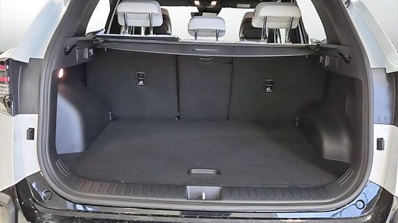 Kia Sportage 10 of 12