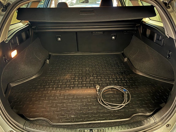 Toyota Auris 5 of 9