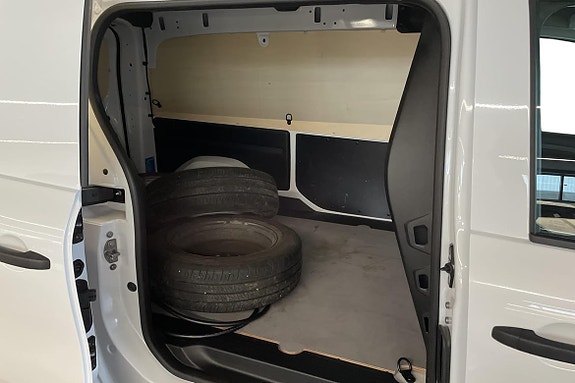 Mercedes-Benz eCitan 16 of 20