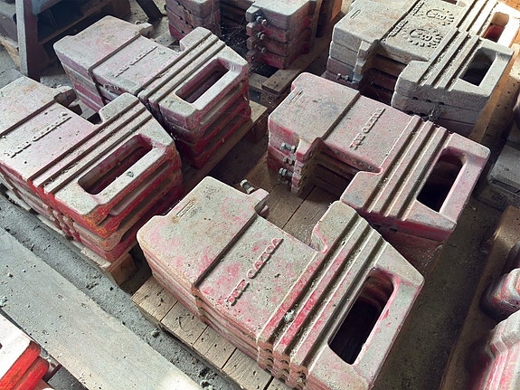 Frontvikter Volvo x 65